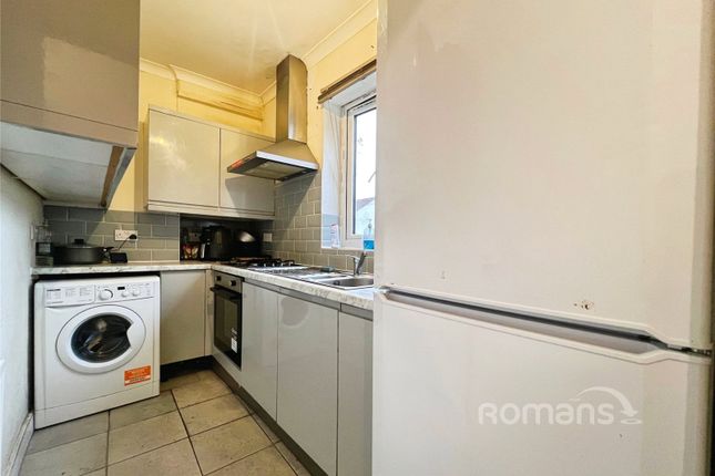 66A,, Grosvenor Road, Hampshire photo 4