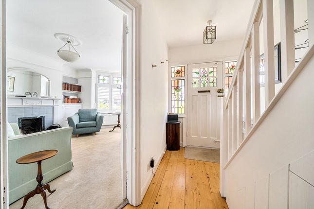 96 Leigh Road, Tonbridge photo 3