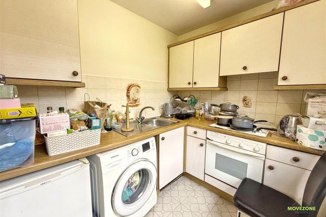 29, Paxton Road, London photo 3