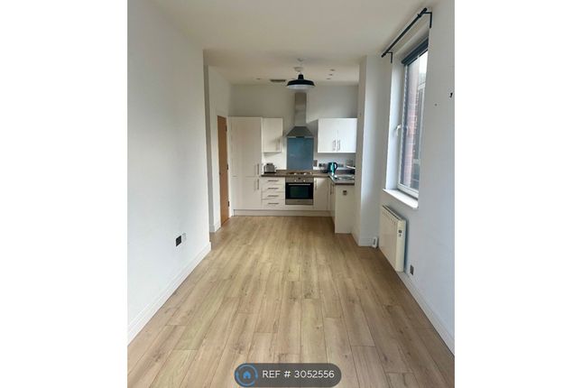 Flat, Voyager House High Street North, Poole photo 4