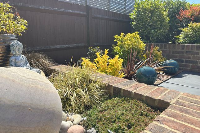 6, Howland Close, East Sussex photo 3
