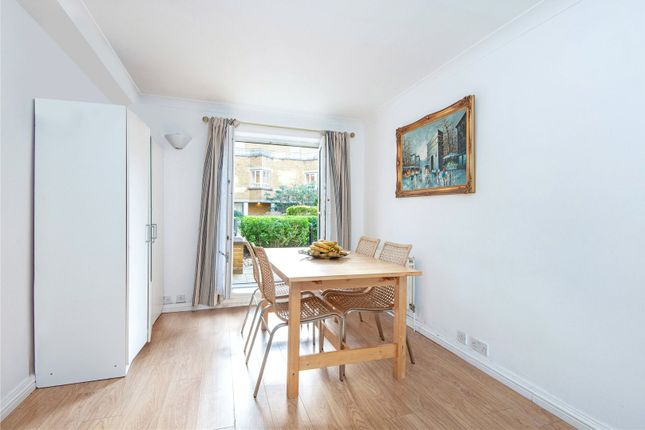 Flat for sale in Admiral Walk, London