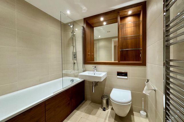 206 Watermans Place, Leeds photo 4