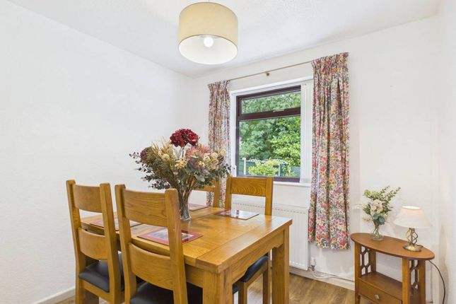 11 Kilford Close, Warrington photo 4
