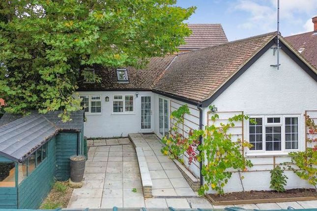 2-bed house on 1B, Rothsay Place, Bedford, £370,000