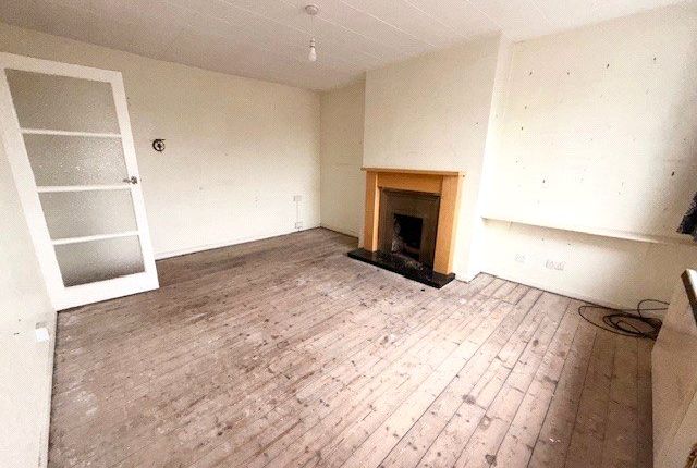 21, Barton Avenue, Poulton-le-Fylde photo 2
