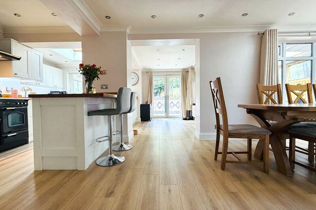 11, Almsford Drive, York photo 4