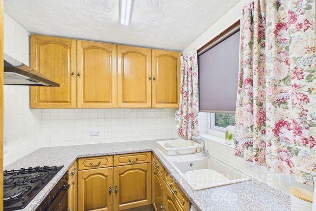 1, Chequers Rise, Ipswich photo 2