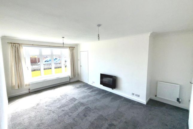 15, Rufford Rise, Rotherham photo 2