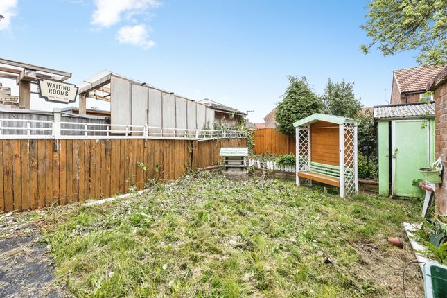 125, Priory Road, Pontefract photo 4