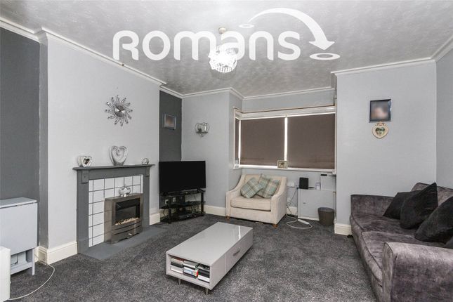 Flat 1, 20, Ash Road, Aldershot photo 3