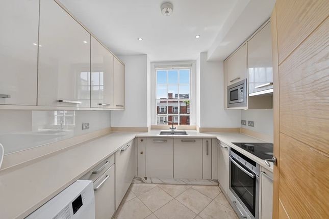 Flat 95, Forset Court, 140, Edgware Road, Marylebone photo 4