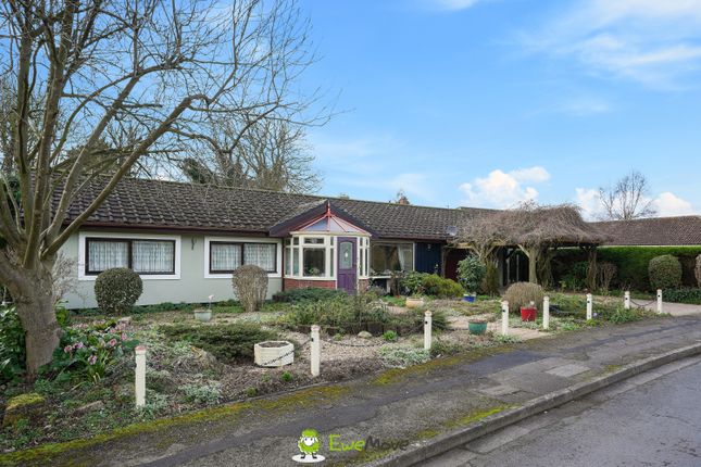Detached bungalow for sale in 10 Lindholme, Scotter, Gainsborough