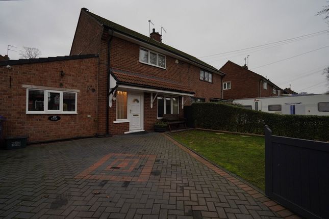 28, Willow Avenue, South Yorkshire photo 5