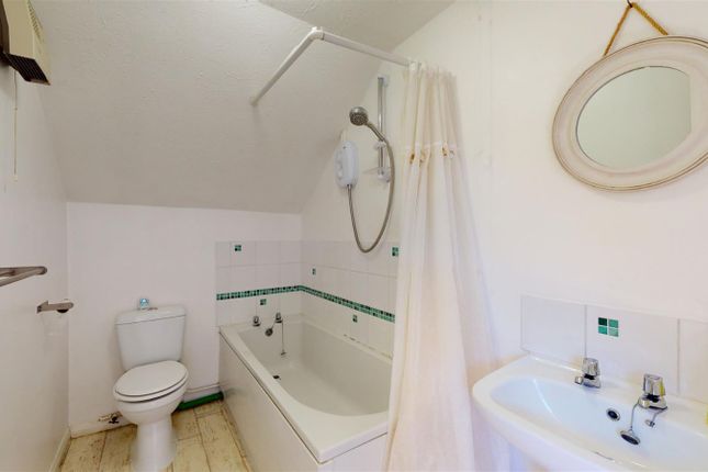 22, White Marsh Court, Whitstable photo 5