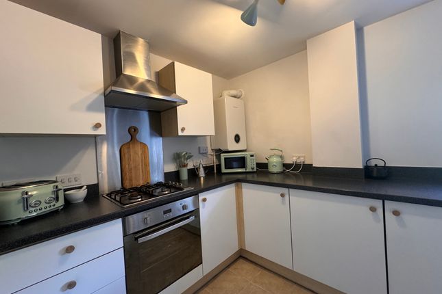 Apartment 4, Birmingham photo 2
