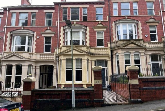 Thumbnail Terraced house to rent in St. James Gardens, Swansea
