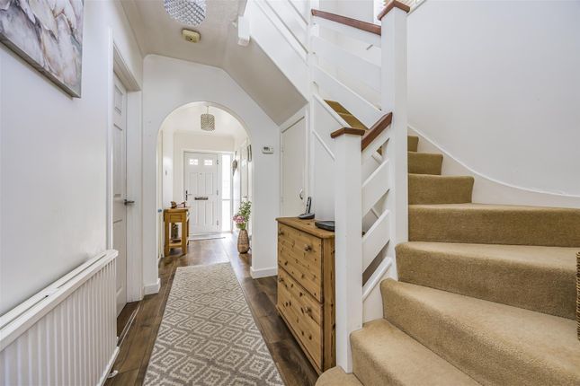 37, Blenheim Gardens, Havant photo 2