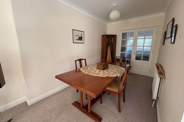 11 Evening Glade, Golf Links Road, Ferndown photo 4