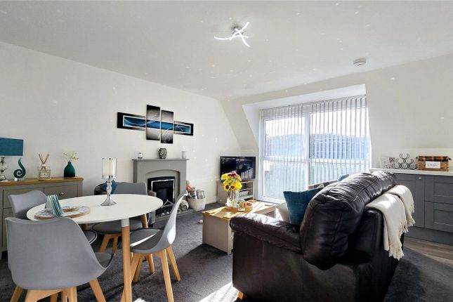 18, Isallt Lodge, Holyhead photo 4