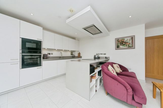 Apartment 5, Min Y Don,, Water Street, Isle of Anglesey photo 4