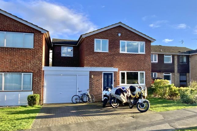 Thumbnail Detached house for sale in Highfields, Towcester