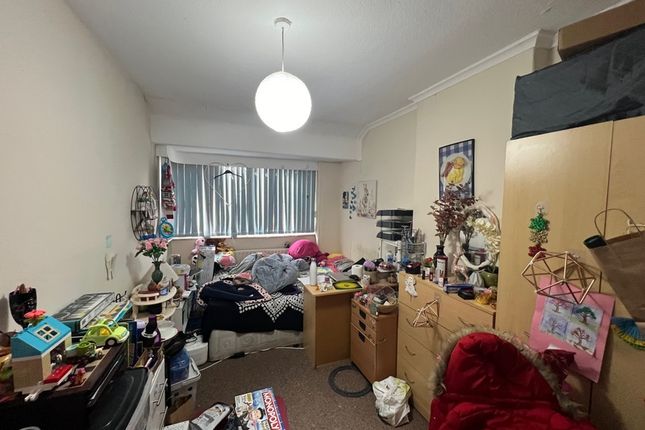 Property to rent in Kelso Gardens, Hyde Park, Leeds