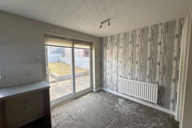 80, Field Lane, Liverpool photo 5