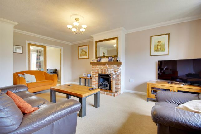 7, St. Marys Road, Bluntisham photo 3