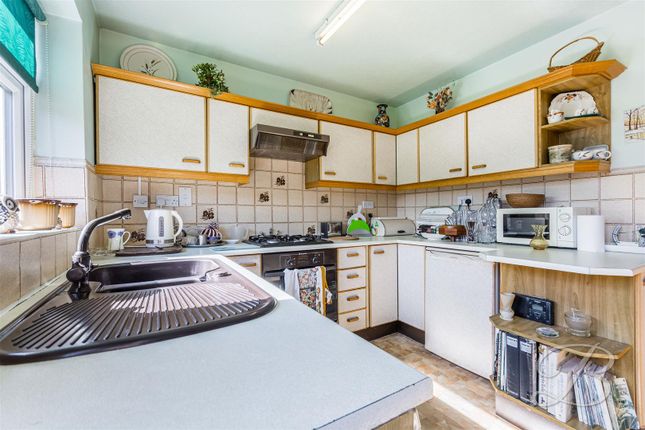 2, Ashlands Close, Sutton-In-Ashfield photo 3