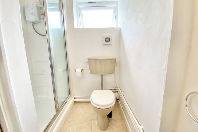 Shurland Avenue, East Barnet photo 5