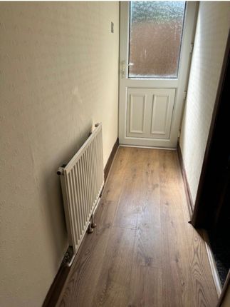 Charlbury Crescent, Romford photo 3