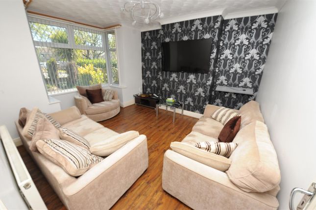 32, Moorside Road, Bradford photo 2