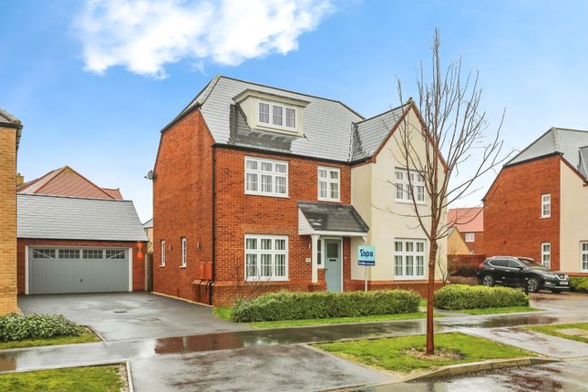 27, Swynford Road, Alconbury Weald, Huntingdon photo 3