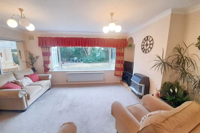 12, Springfield, Bognor Regis photo 4
