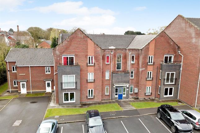 Thumbnail Flat to rent in Scholars Court, Penkhull, Stoke-On-Trent