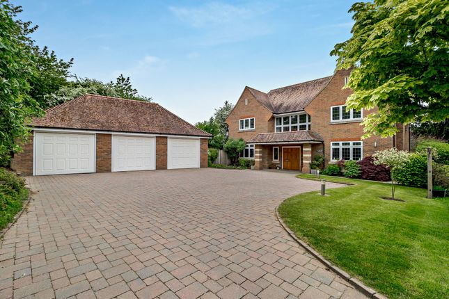 Thumbnail Detached house for sale in Hayward Copse, Loudwater, Rickmansworth