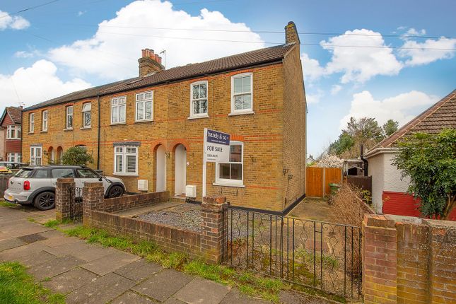 End terrace house for sale in Horne Road, Shepperton