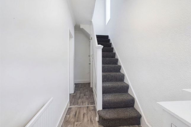 1 Raglan Road, Morecambe photo 3