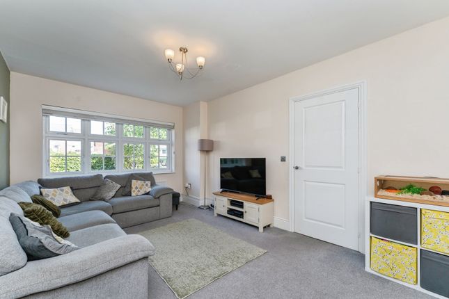 14, Heritage Drive, Flintshire photo 4