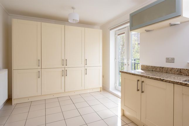 Town house for sale in Academy Drive, Dringhouses, York