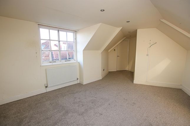 Flat for sale in Green Road, Newmarket