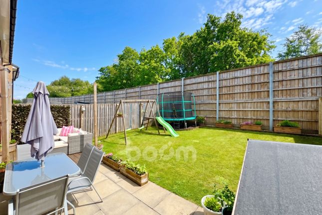 63, Cowan Avenue, Johnstone photo 3