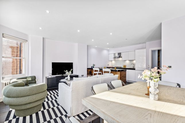 Flat for sale in Thackeray House, 1-3 Culford Gardens