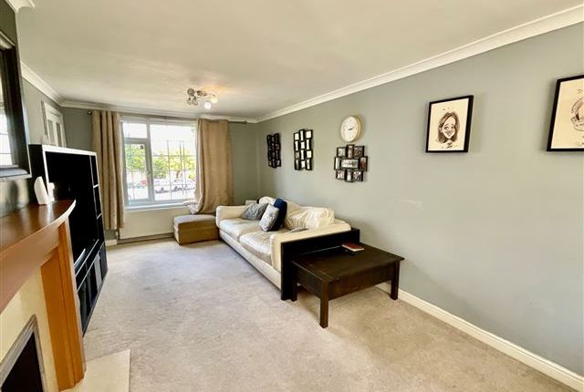 27, Daisy Walk Beighton, Sheffield photo 3