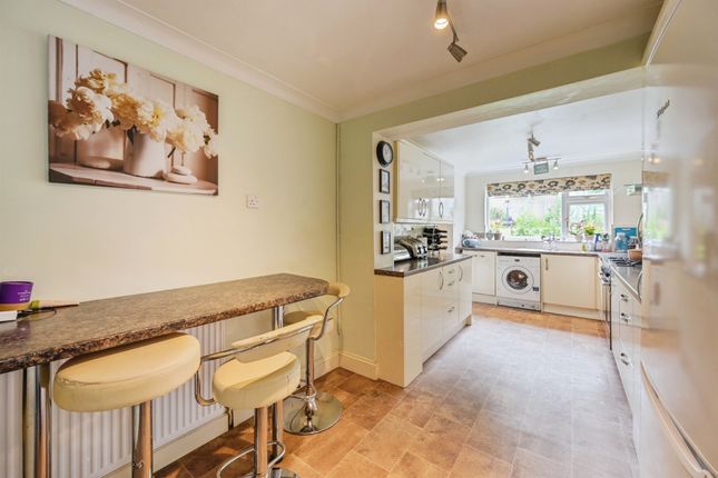 9, Alport Close, Ashbourne photo 3