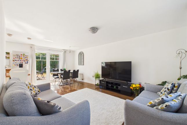 44, Ruskin Way, Brough photo 4