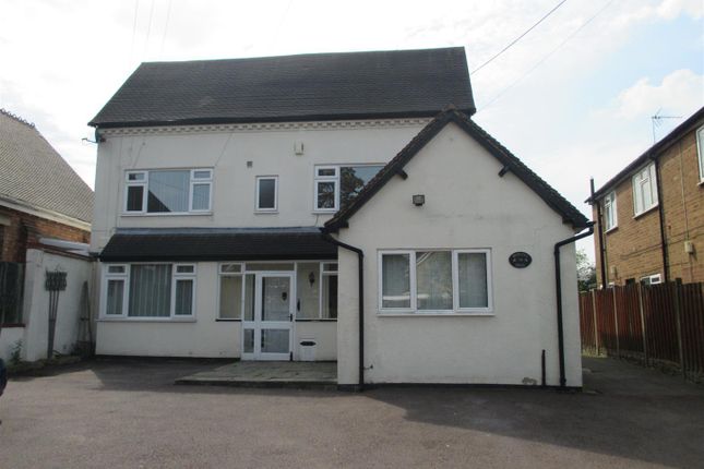 Thumbnail Flat to rent in Chester Road, Castle Bromwich