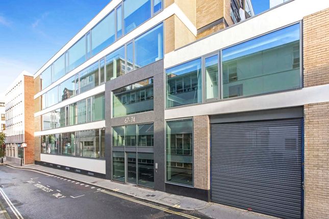 Office to let in Onslow Street, London