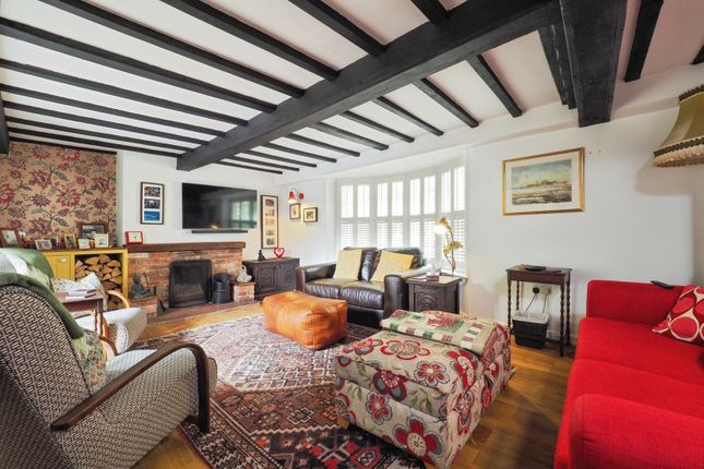 Fern Cottage,, Main Street, Nottingham photo 4